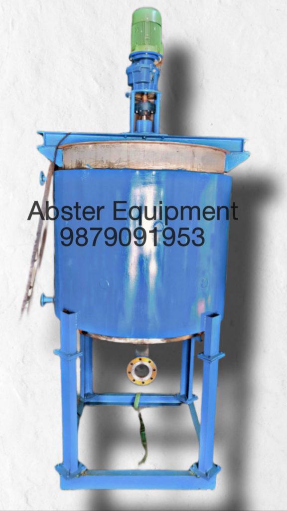 Jacketed mixing tank